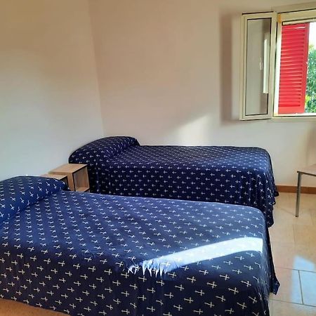 Appartamento In Villa Con Pineta Leporano Kültér fotó